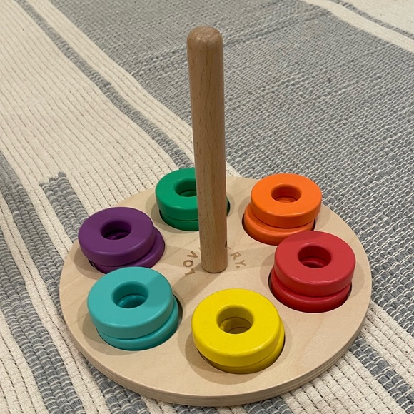 Lovevery Flexible Wooden Stacker - Picture 1 of 1